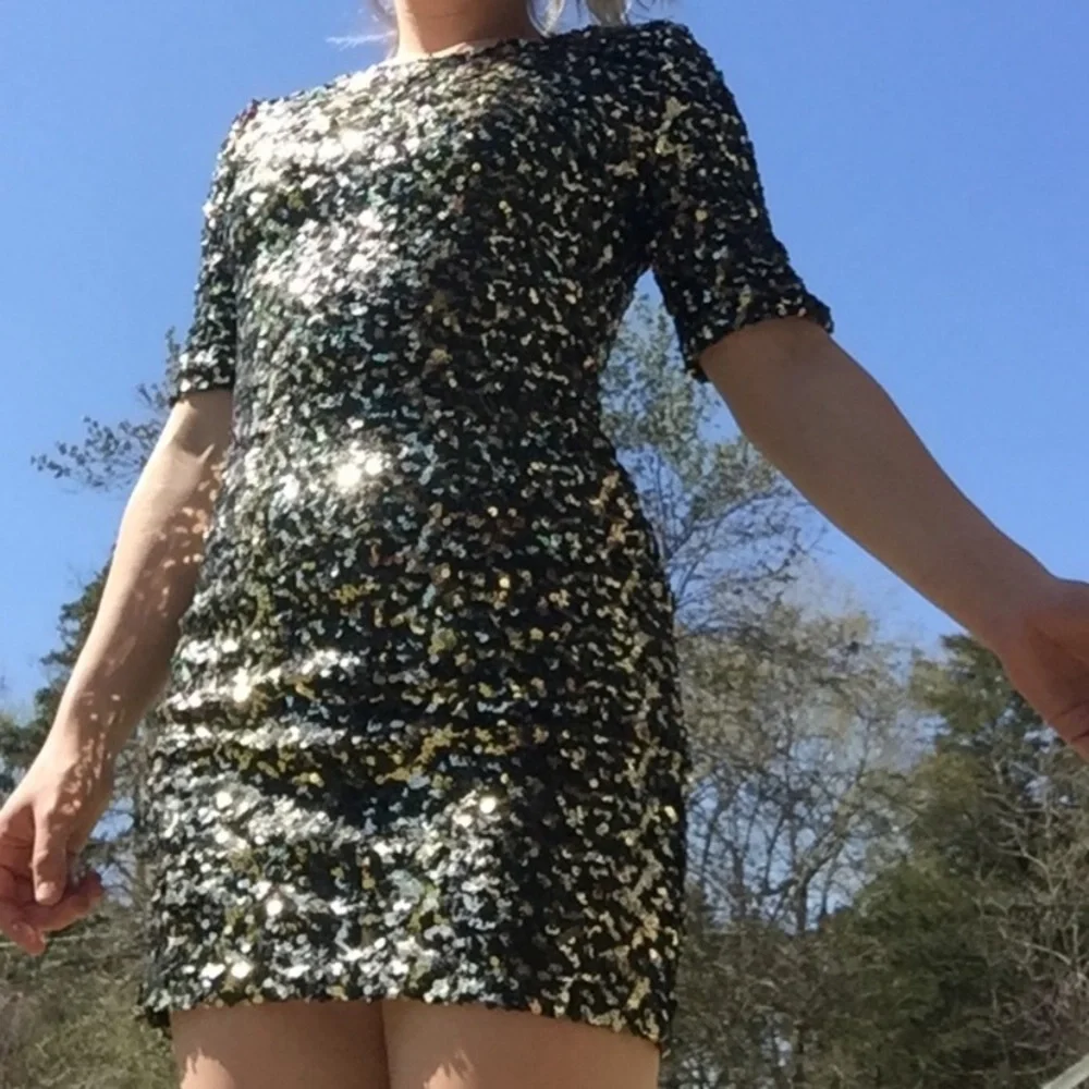 Gianni Bini Fully Sequined Black Gold Mix Mini Dress New Years Homecoming Prom! - Picture 8 of 14